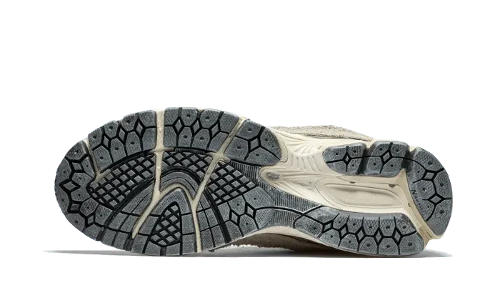 New Balance 2002R Protection Pack Rain Cloud - Image 4