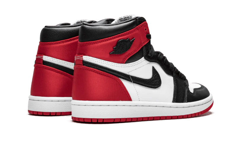 Air Jordan 1 Retro High Satin Black Toe - Image 3