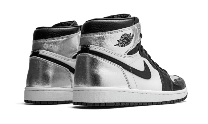 Air Jordan 1 Retro High Silver Toe - Image 3