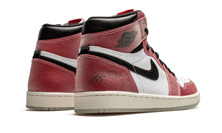 Air Jordan 1 Retro High Trophy Room Chicago (Friends & Family) - Image 3