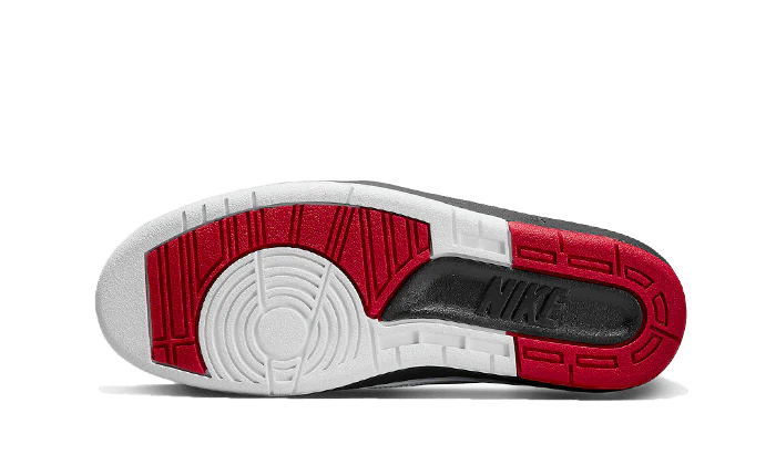 Air Jordan 2 Retro OG Chicago - Image 3