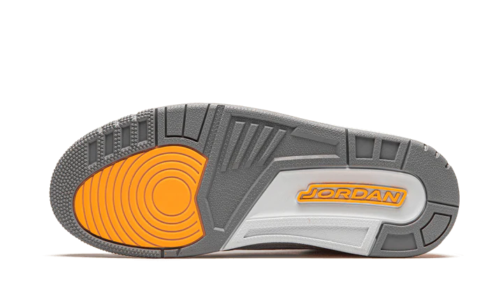 Air Jordan 3 Retro Laser Orange - Image 4