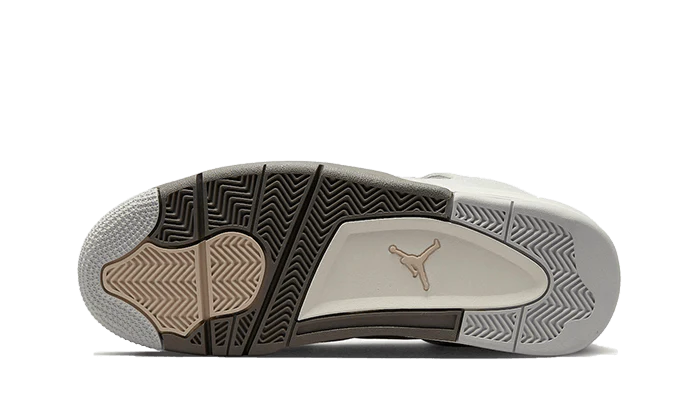 Air Jordan 4 SE Craft Photon Dust - Image 4