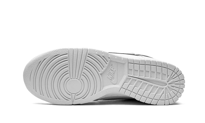 Nike Dunk High Reverse Panda - Image 4