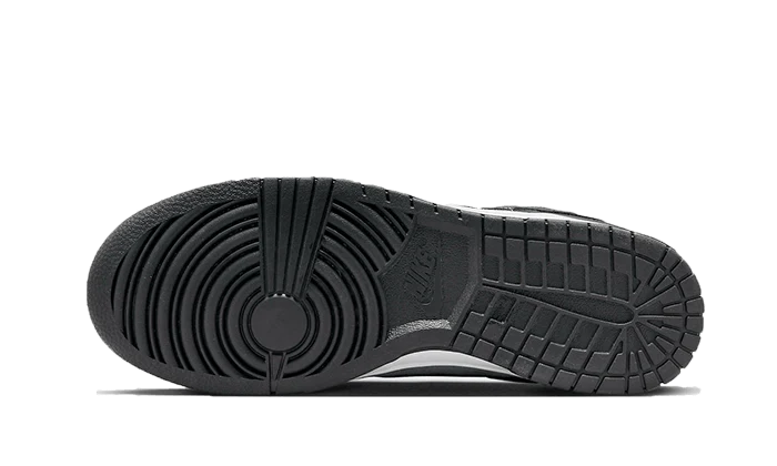 Nike Dunk Low Black Grey Green Strike - Image 3