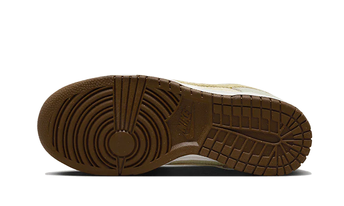 Nike Dunk Low Hemp Coconut Milk - Image 3