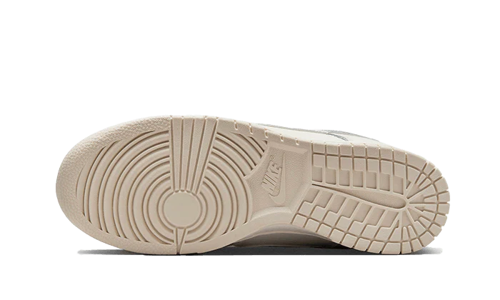 Nike Dunk Low Oxygen Purple - Image 3