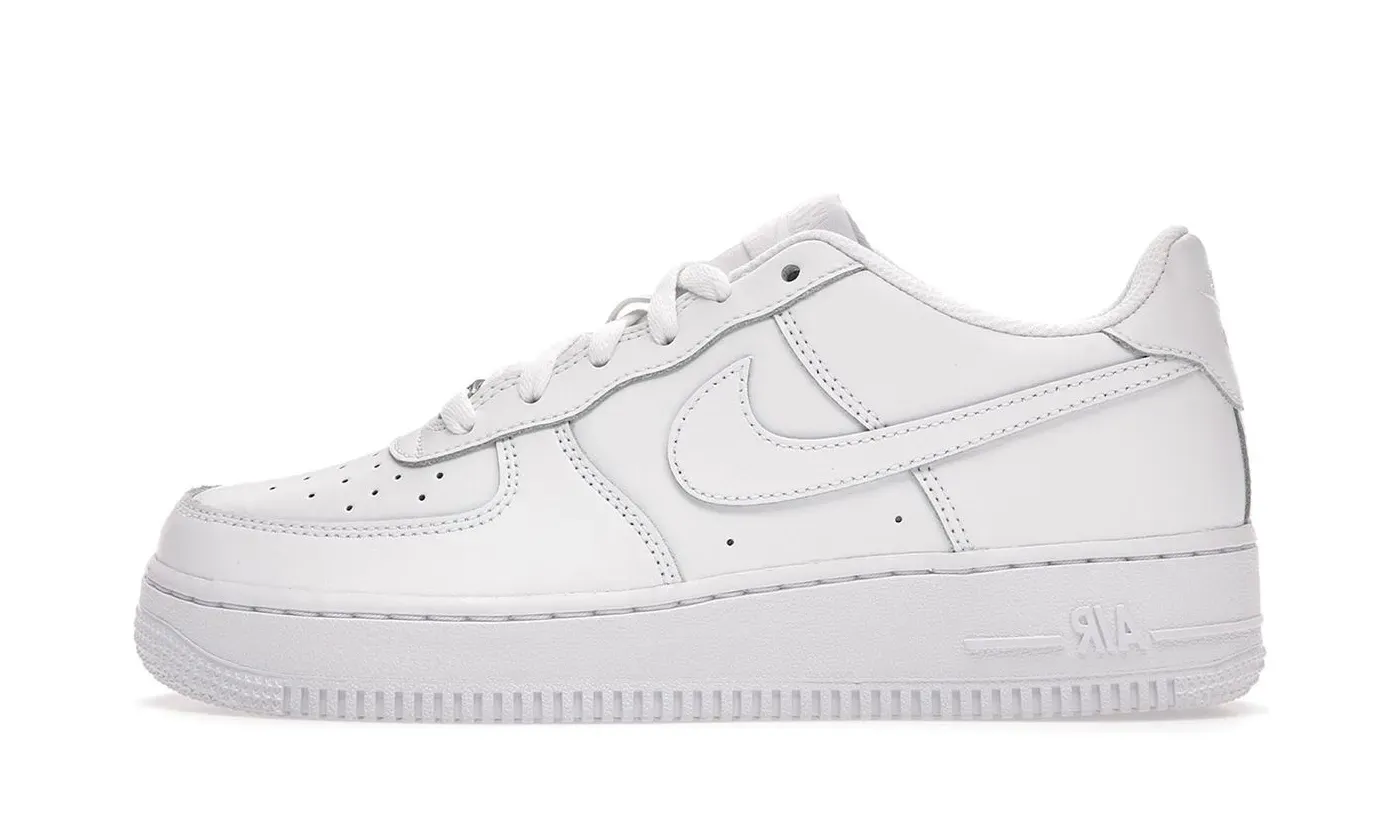 Nike Air Force 1 Low LE Triple White
