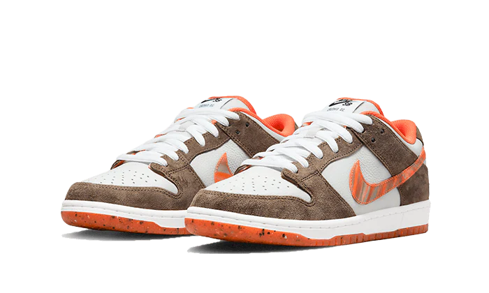 Nike SB Dunk Low Crushed D.C. - Image 2