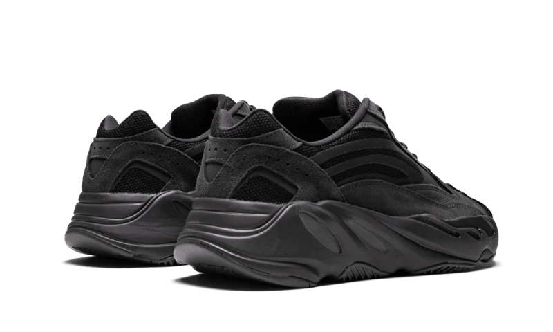 Yeezy 700 V2 Vanta - Image 3